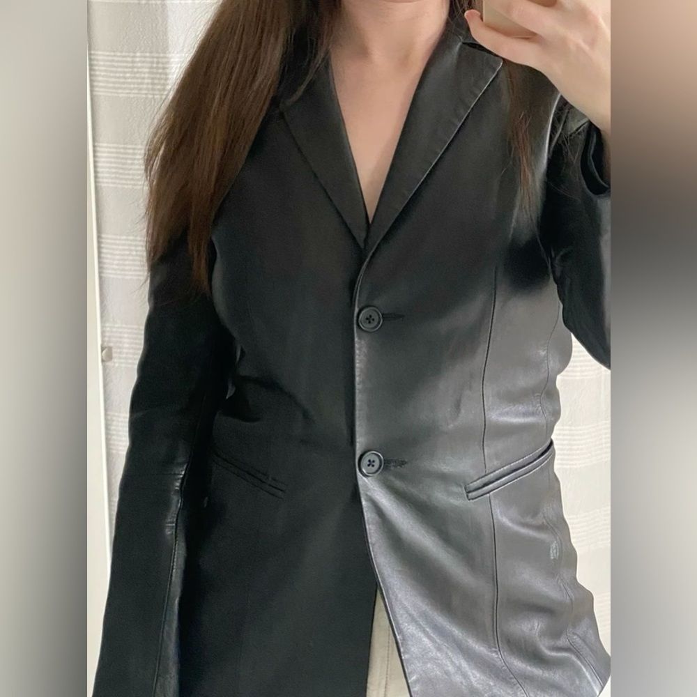 BCBGMAXAZRIA vintage black leather blazer